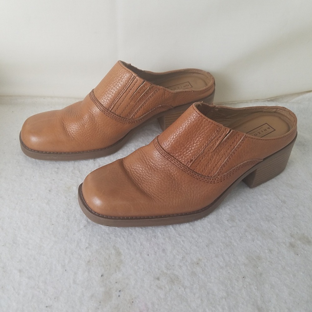 Arizona Jean Company Tan Leather Mules